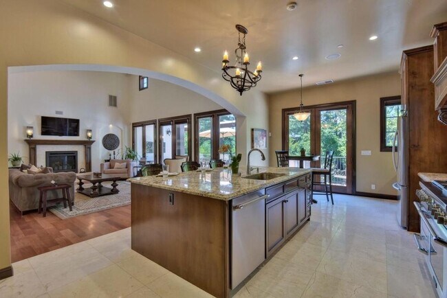 Building Photo - 16021 Winterbrook Rd