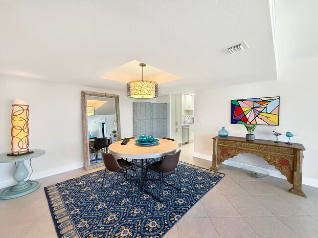 Building Photo - 4200 N Ocean Dr