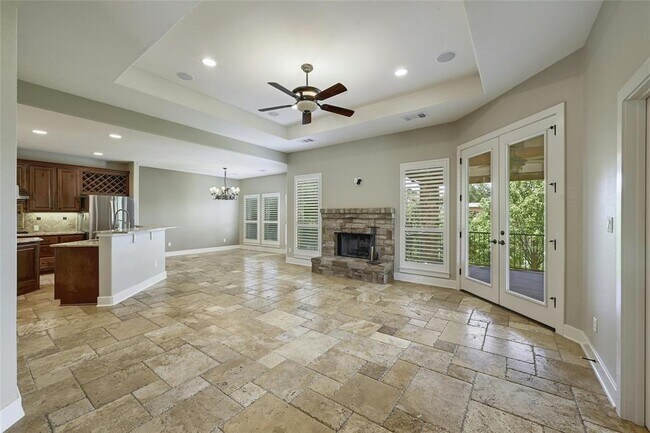 Building Photo - 116 Tallstar Dr