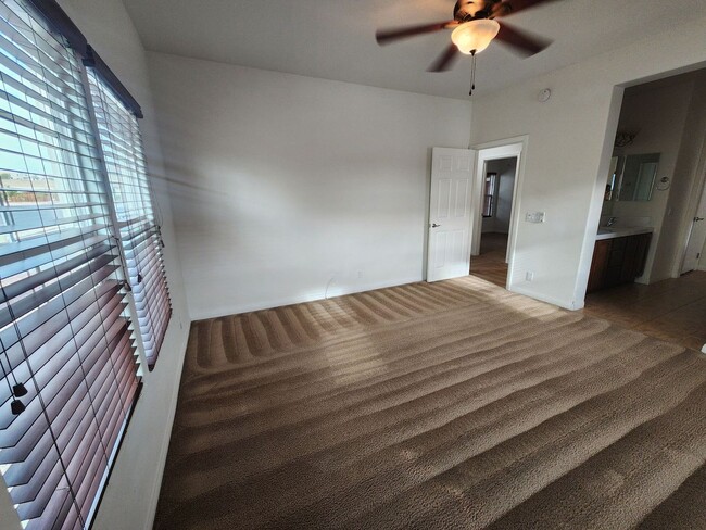 Building Photo - Coming Soon! Must See!!!! Spacious 4 Bedroom 3 Bath In Desert Knoll Community!!!