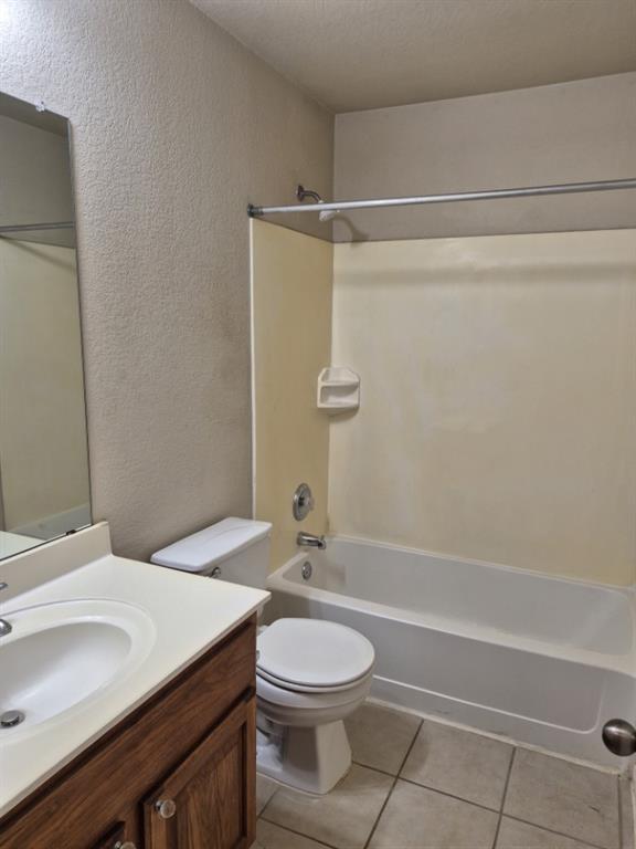 Building Photo - 808 Busleigh Castle Way