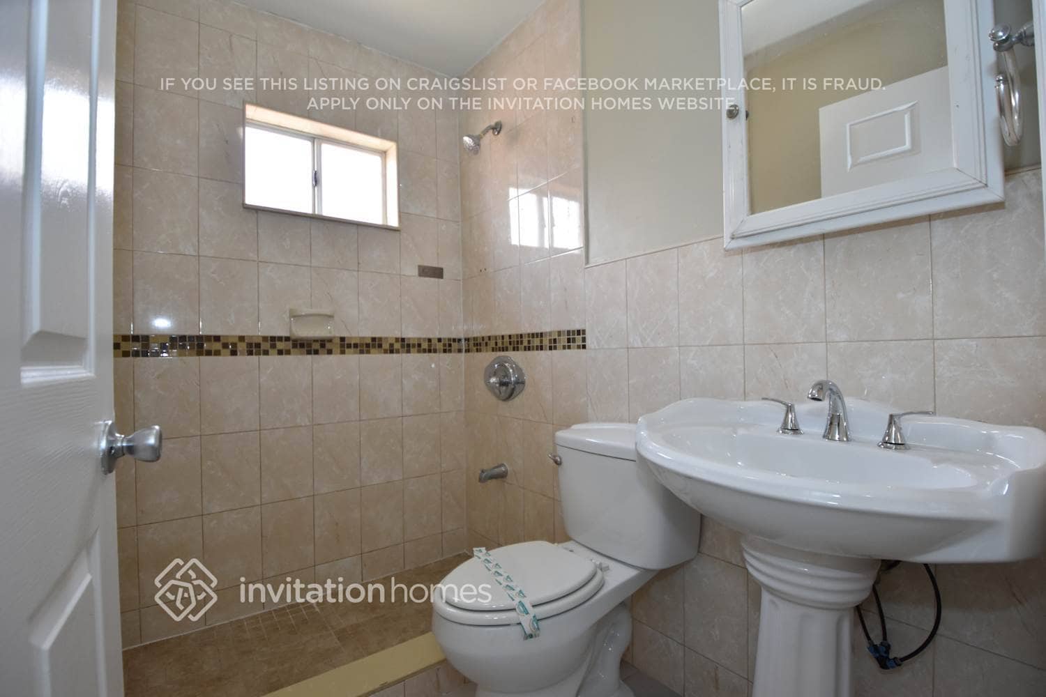 Building Photo - 7550 W 30th Ave