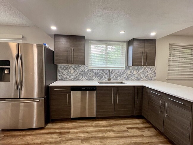 Building Photo - 13238 Alcott Cir
