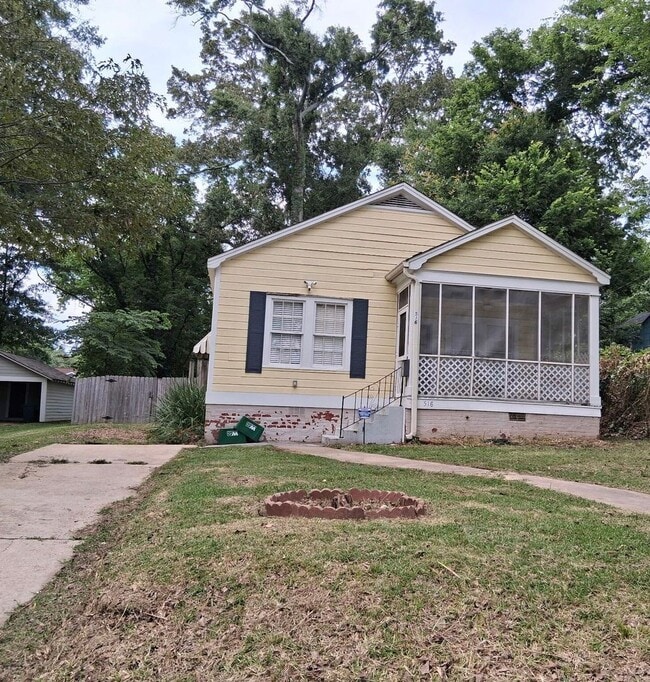 Building Photo - 3Bed 2bath in Fondren