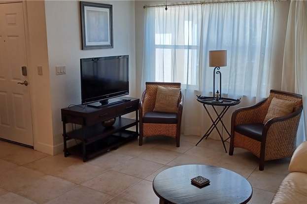 Building Photo - 12591 Equestrian Cir