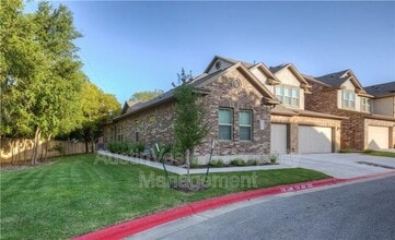 Building Photo - 2304 S Lakeline Blvd