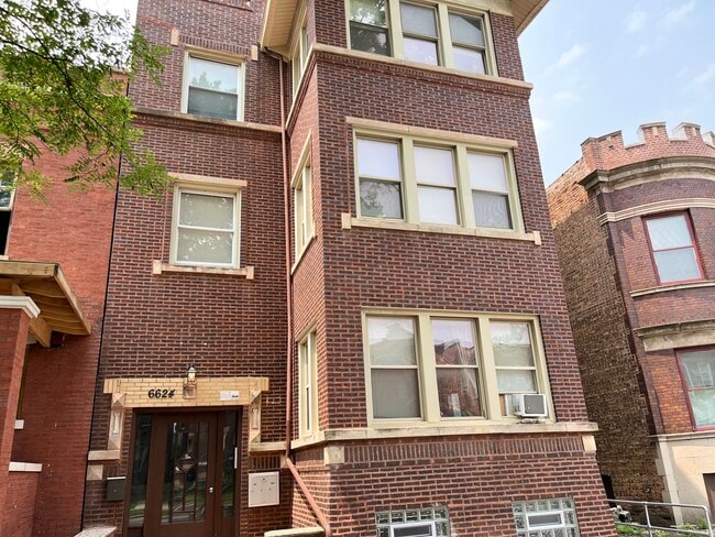 Building Photo - 6624 S Minerva Ave