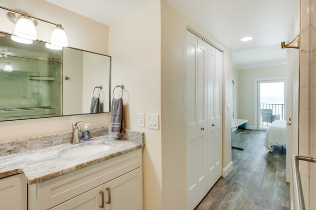 Building Photo - 3747 S Atlantic Ave