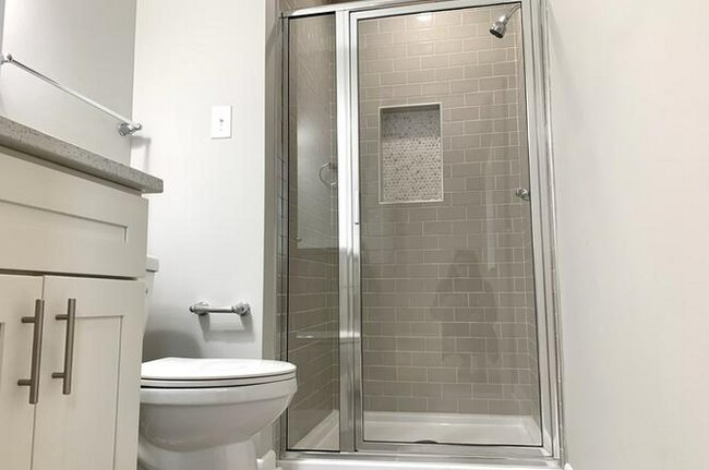 Building Photo - 100 Marcy St