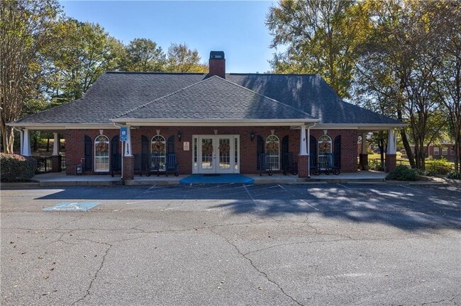 Building Photo - 931 Park Pl St