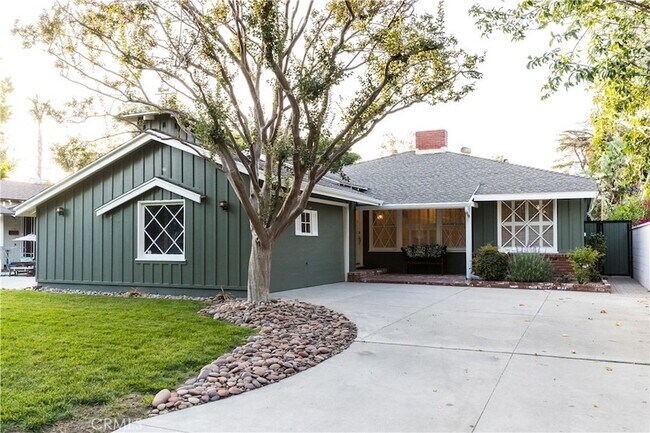 Primary Photo - 13139 Valleyheart Dr