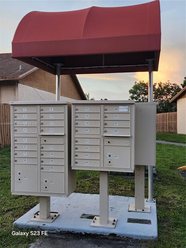 Building Photo - 6743 NW 192nd Ln
