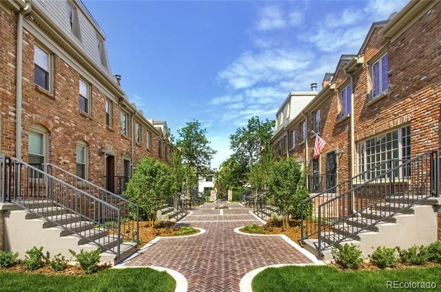 Building Photo - 338 Clayton St