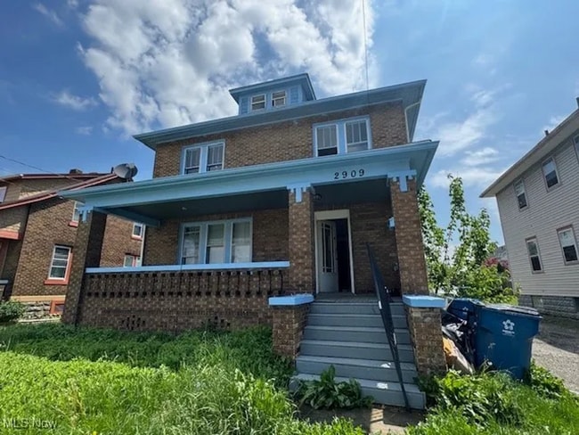 Primary Photo - 2909 Denver Ave