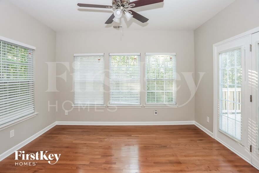 Building Photo - 159 Heywatchis Dr