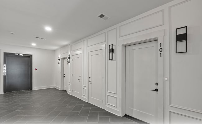 Building Photo - 1050 Blair Ln