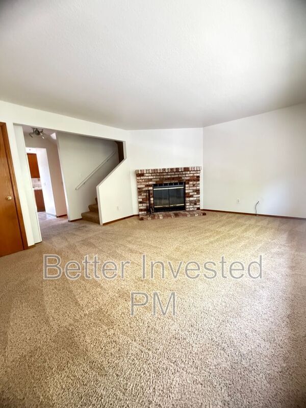 Building Photo - 7720 Bodega Ave