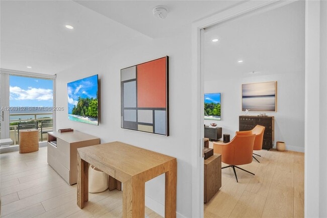Building Photo - 4201 N Ocean Blvd