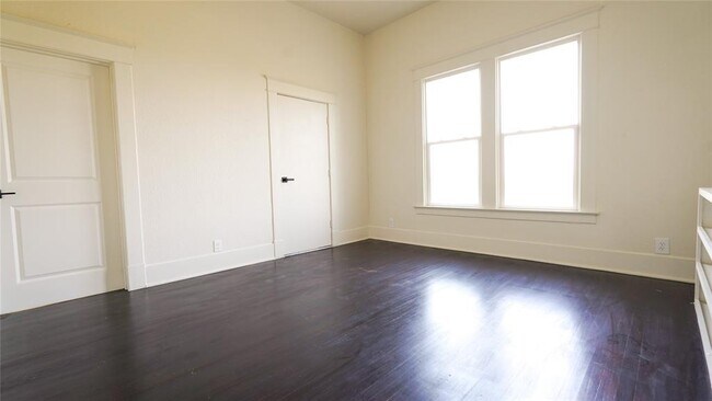 Building Photo - 15501 FM1100