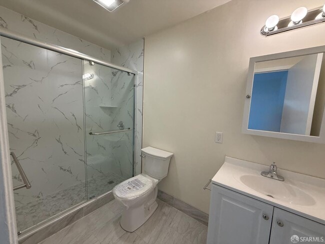 Building Photo - 258 Dorland St