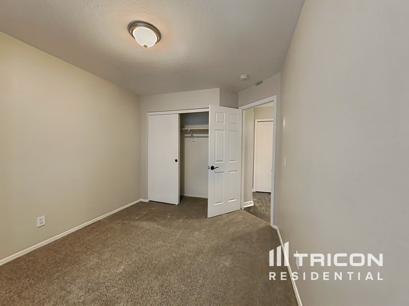 Building Photo - 4314 S Emery St