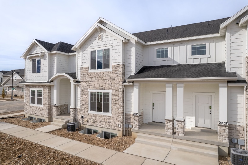 Building Photo - 2243 S 310 W