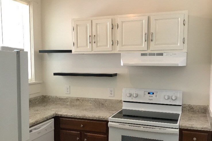 Building Photo - 2432 Vineville Ave