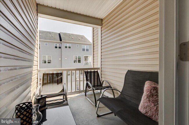 Building Photo - 3550 Briarwood Dr