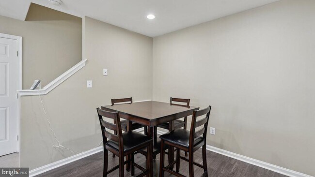 Building Photo - 9304 Witch Hazel Way