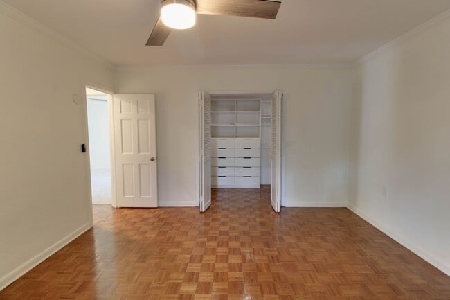 Building Photo - 1667 Mizell Ave