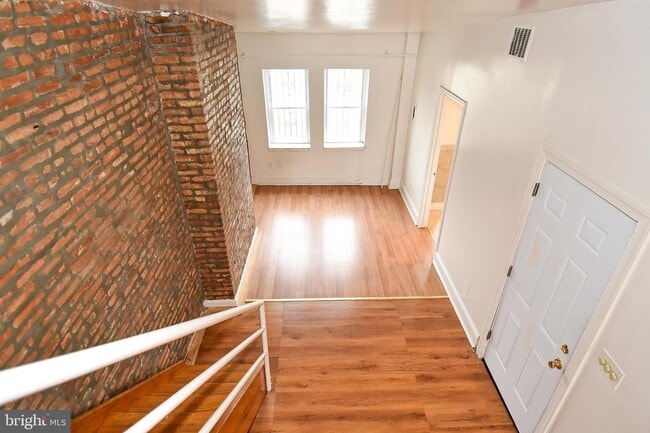 Building Photo - 2408 N Charles St