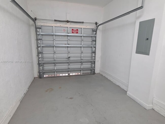 Building Photo - 12822 SW 135th St