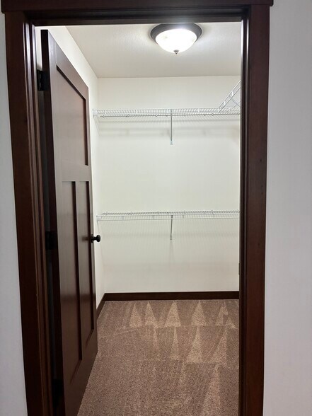 Building Photo - 2850 Swallowtail Ct