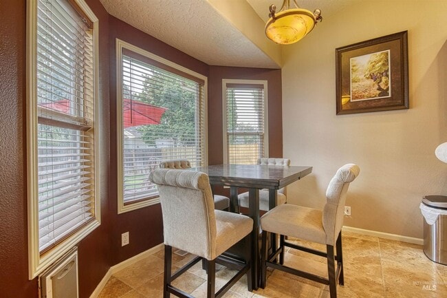 Building Photo - 3-Bedroom Home with Office in Prime Boise ...