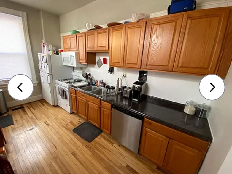 Building Photo - 2390/2392 Wheeler