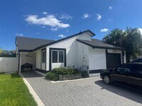 Building Photo - 1131 SW 110th Ave