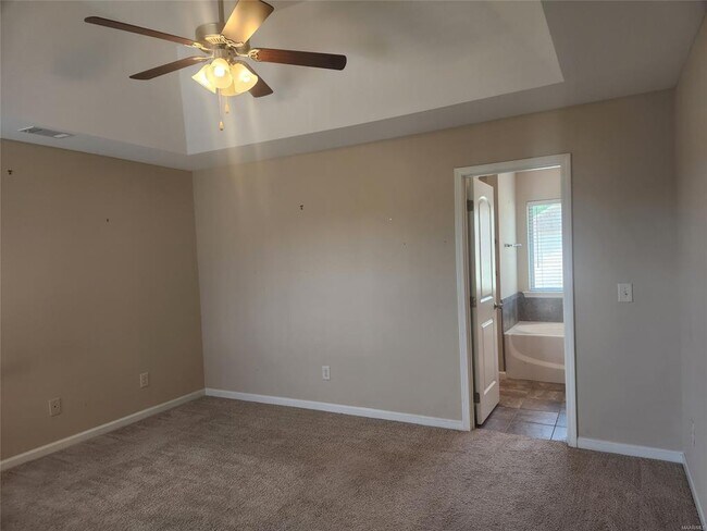 Building Photo - 573 Old Mill Way