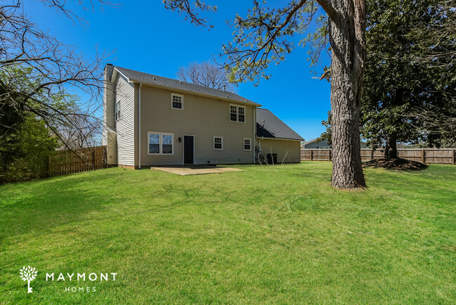 Building Photo - Beautiful 4 Bedroom