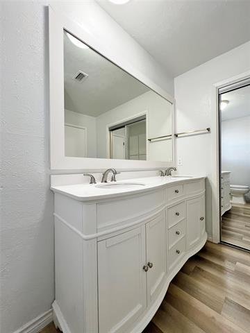 Building Photo - 4429 Altamesa Blvd