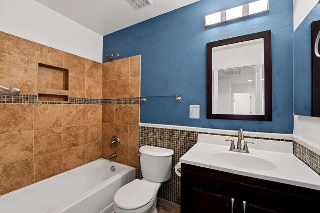 Building Photo - Well maintained 3 bedroom home in Cave Creek AZ - Available Today!