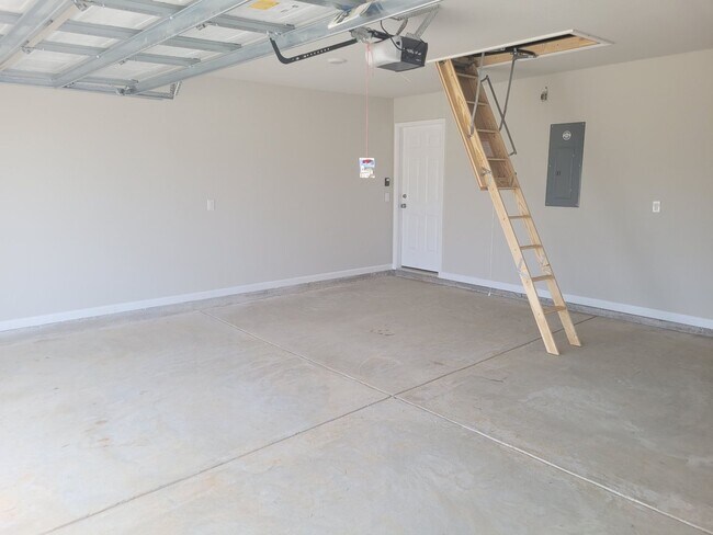 Building Photo - Coming soon!! Old Field Newer Daphne Home For Lease