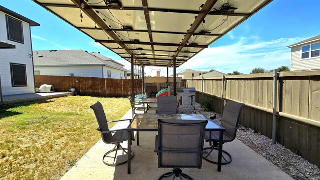 Building Photo - 11134 Palmillas Loop