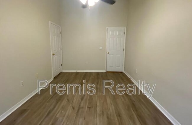 Building Photo - 6561 Black Mangrove Dr