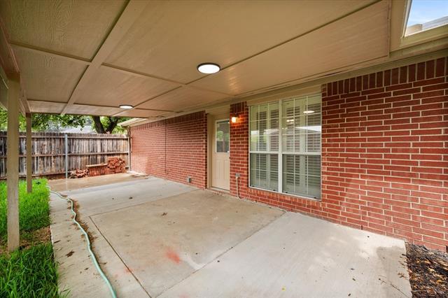 Building Photo - 1627 Wintercrest Rd
