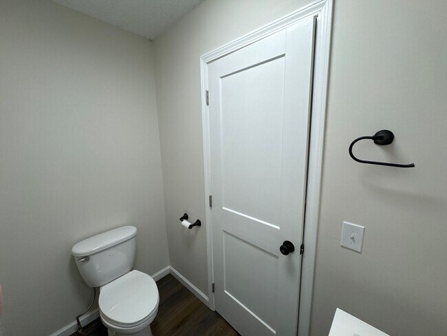 Building Photo - 11472 US HWY 62