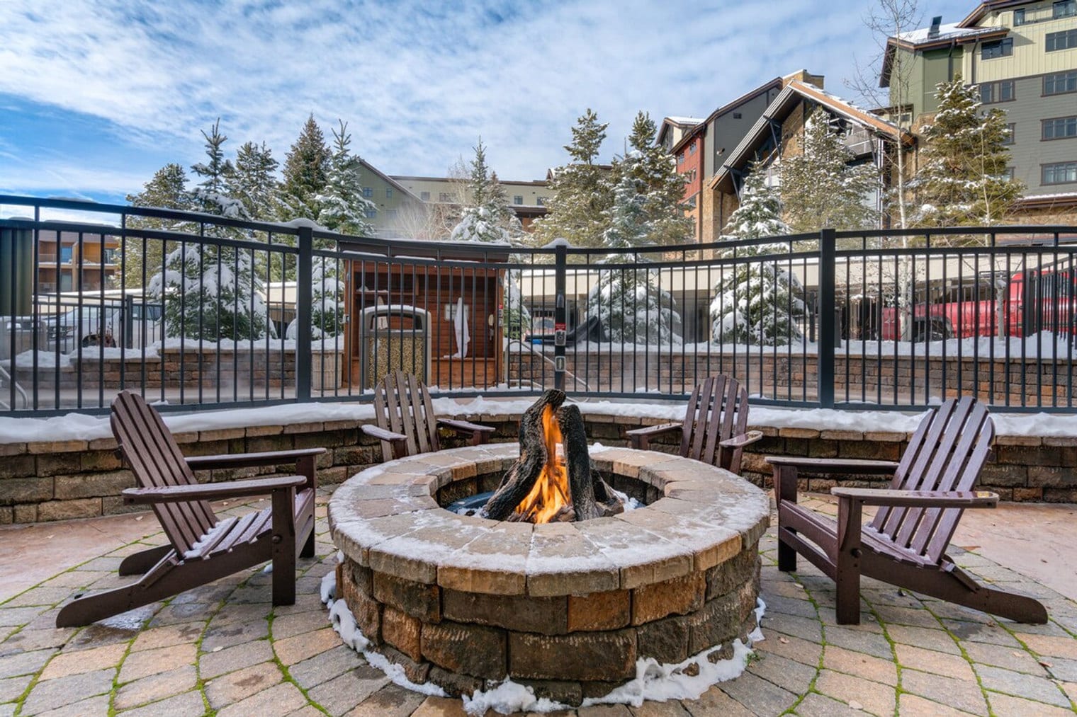 Building Photo - 2286 Apres Ski Way