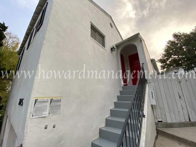 Building Photo - 02025FO