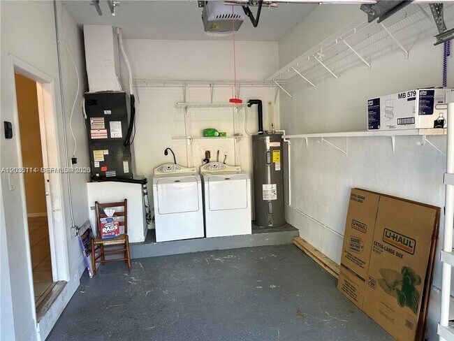 Building Photo - 21519 SW 90th Ct