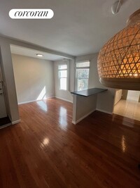 Building Photo - 5-30-30 50th Ave