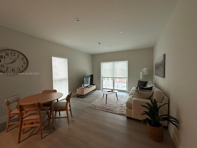 Building Photo - 1938 Jackson St